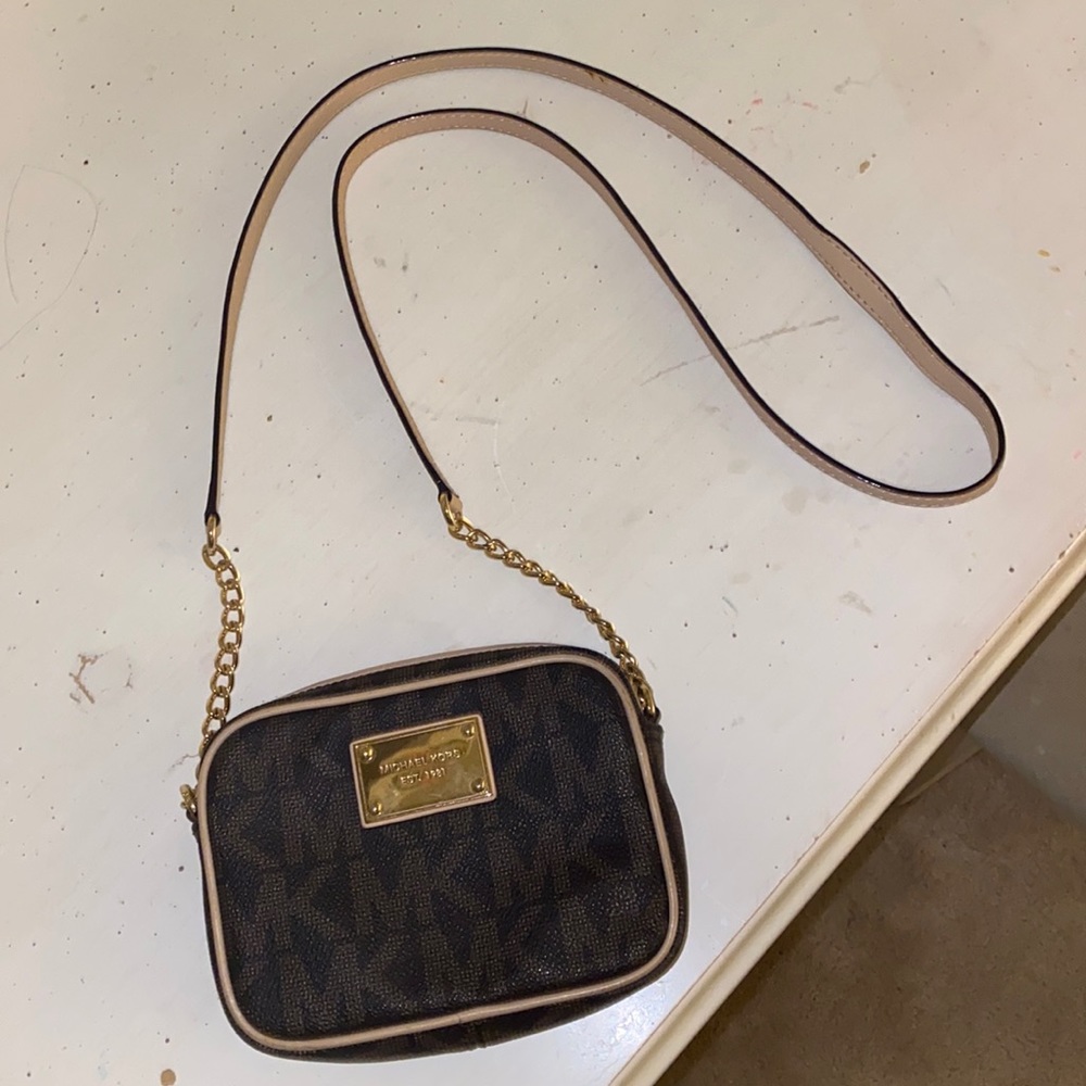 Michael Kors crossbody purse